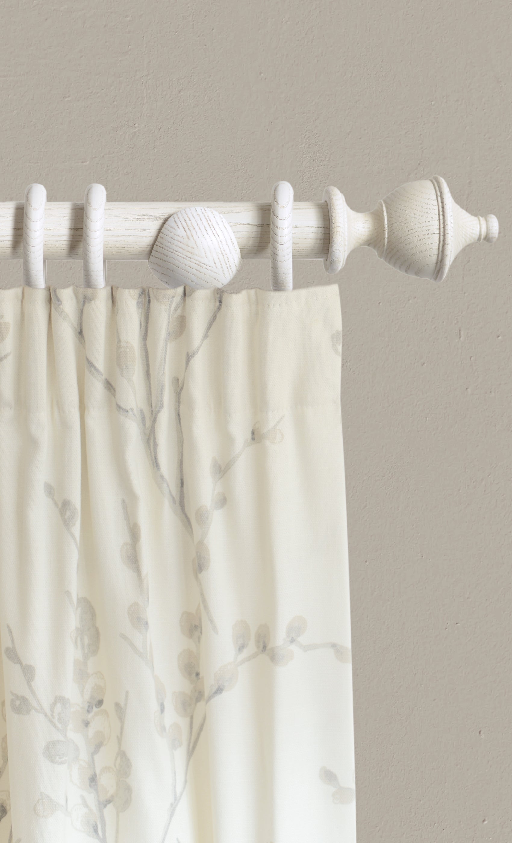 Laura Ashley Haywood Curtain Pole Set in White