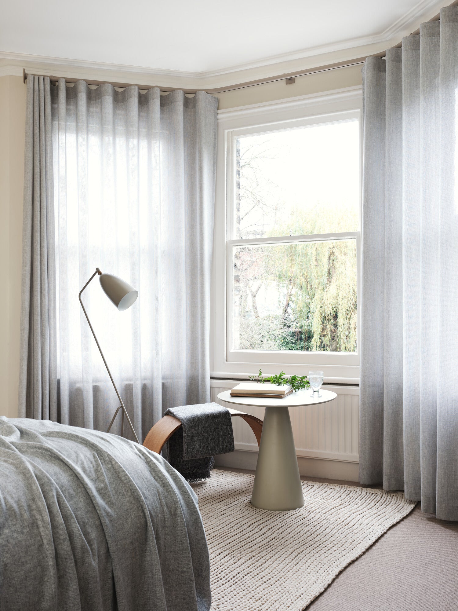 Silent Gliss 7630 Corded Metropole in Taupe