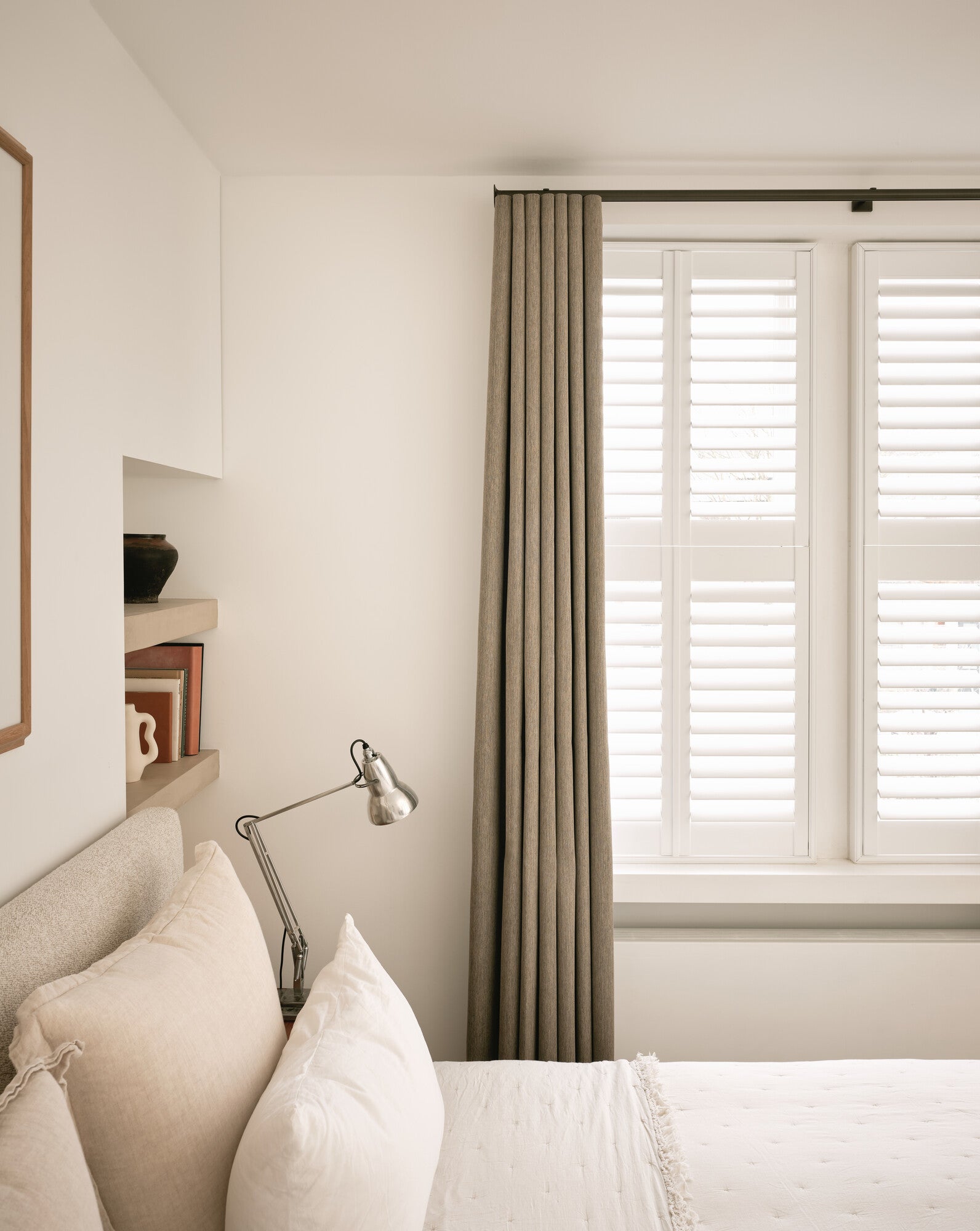Silent Gliss 7610 Metropole Antique Bronze