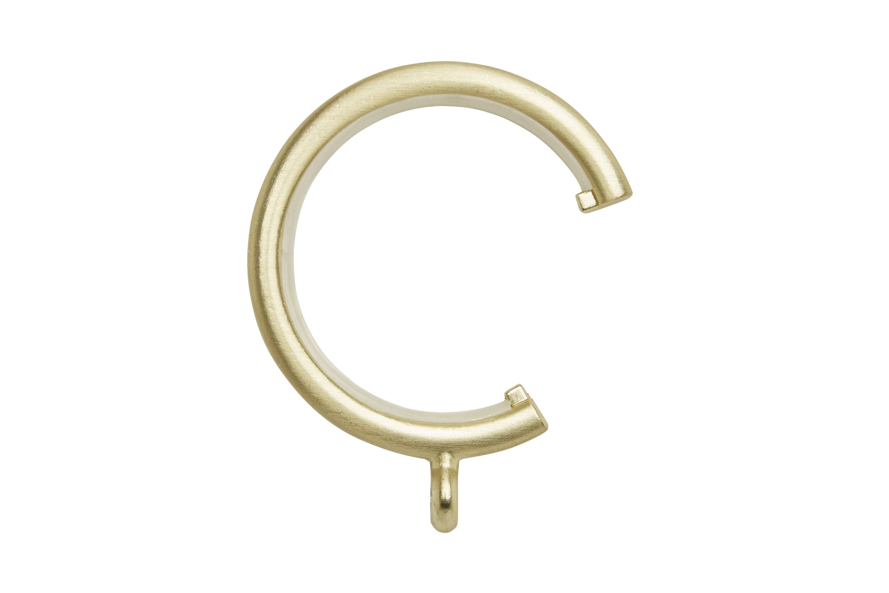 C-shaped passing ring in gold