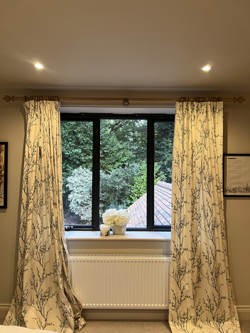 Laura Ashley Mitchell Ball Finial Curtain Pole Set in Washed Oak