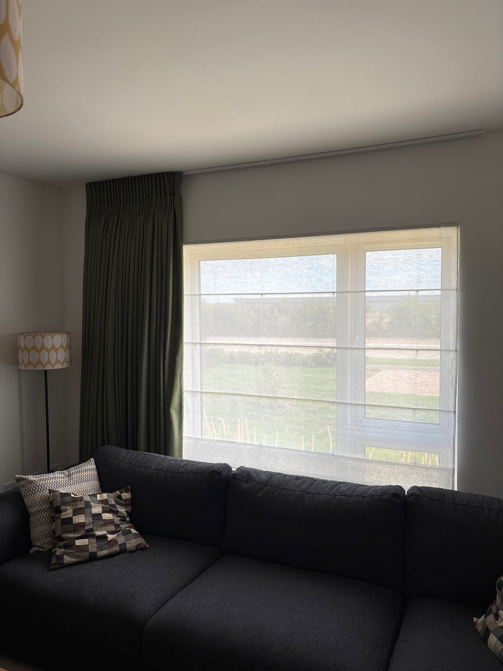 Silent Gliss 1280 curtain track in White, customer photo
