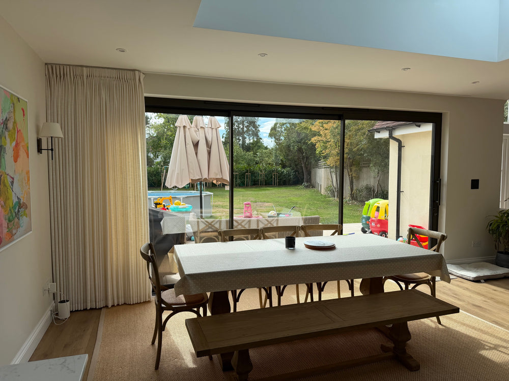Silent Gliss 6010 curtain track in White, customer photo