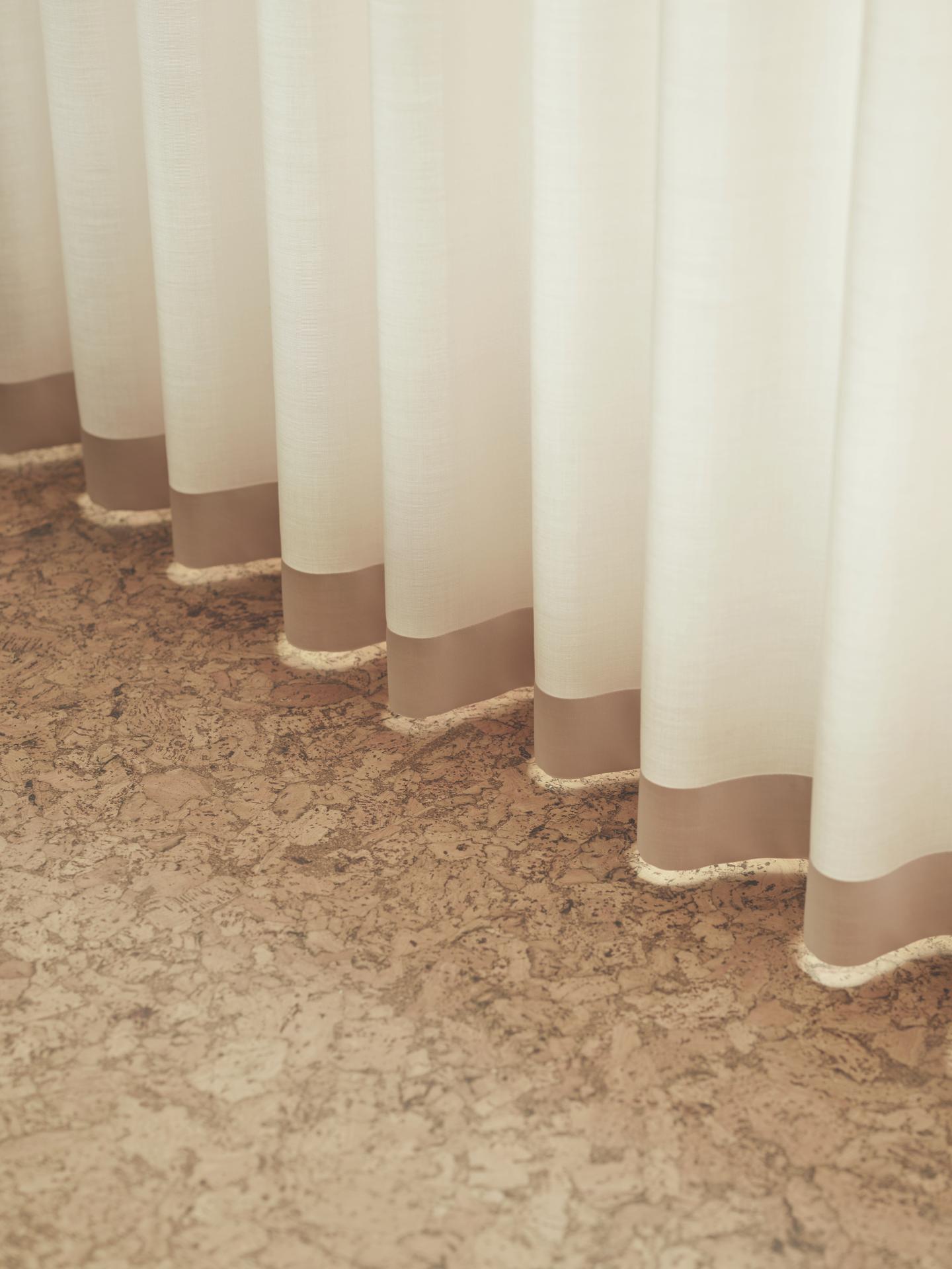 Silent Gliss Made to Measure Wave Curtains